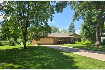 2536 13th Avenue SE, Saint Cloud, MN 56304 - Photo 1