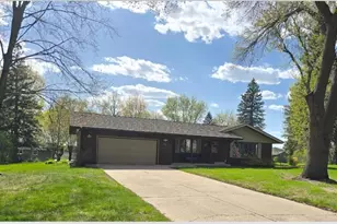 2536 13th Ave SE, Saint Cloud, MN 56304 - Photo 3