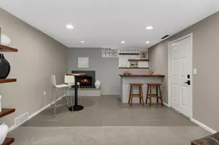 2884 W Owasso Blvd, Roseville, MN 55113 - Photo 25