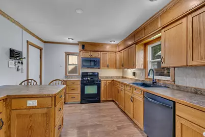 251 Church Street N, Eden Valley, MN 55329 - Photo 5