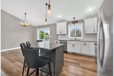 4268 NW Genevieve Place NW, Rochester, MN 55901 - Photo 7