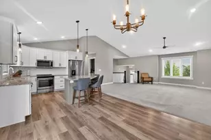 4268 NW Genevieve Pl NW, Rochester, MN 55901 - Photo 11