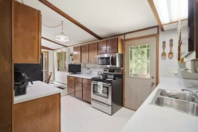 33315 Sand Prairie Lane, Le Sueur, MN 56058 - Photo 13