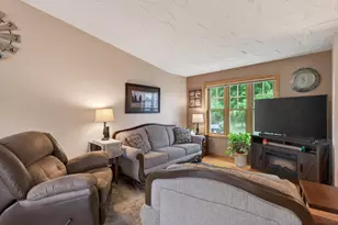 13625 Zarthan Ave S, Savage, MN 55378 - Photo 5