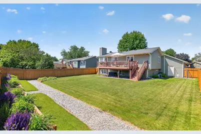13625 Zarthan Avenue S, Savage, MN 55378 - Photo 9