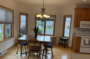 106 Whispering Ln, Winona, MN 55987 - Photo 5
