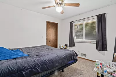 980 Jessamine Avenue E, Saint Paul, MN 55106 - Photo 17