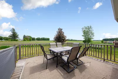 315 Hazeltine Avenue NE, Owatonna, MN 55060 - Photo 5