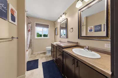 315 Hazeltine Avenue NE, Owatonna, MN 55060 - Photo 17