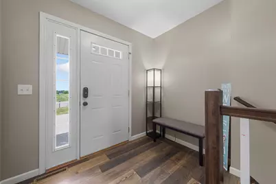 315 Hazeltine Avenue NE, Owatonna, MN 55060 - Photo 5