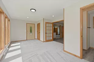 5514 Baxter Ave, Superior, WI 54880 - Photo 9