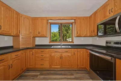 5514 Baxter Avenue, Superior, WI 54880 - Photo 11