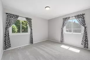 110972 Von Hertzen Cir, Chaska, MN 55318 - Photo 11