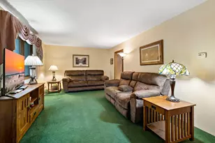 2217 Ripley Ave, Maplewood, MN 55109 - Photo 9