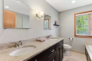 15505 Bryant Ave S, Burnsville, MN 55306 - Photo 15