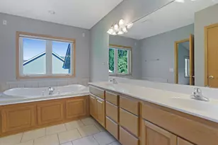 6926 Taylor Dr, Savage, MN 55378 - Photo 19
