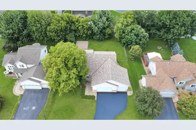 6926 Taylor Drive, Savage, MN 55378 - Photo 5