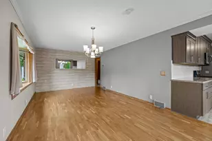 9137 11th Ave S, Bloomington, MN 55420 - Photo 3
