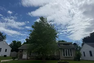 233 W McKinley St, Owatonna, MN 55060 - Photo 1