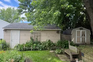 233 W McKinley St, Owatonna, MN 55060 - Photo 5