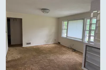 233 W McKinley Street, Owatonna, MN 55060 - Photo 7