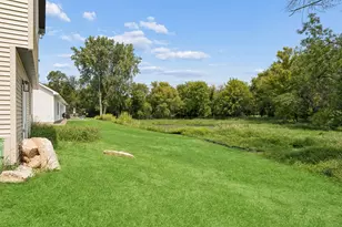 21349 Cottonwood St NW, Oak Grove, MN 55011 - Photo 31
