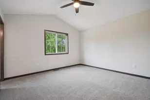 21349 Cottonwood St NW, Oak Grove, MN 55011 - Photo 31