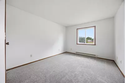 748 14th Avenue W, West Fargo, ND 58078 - Photo 13