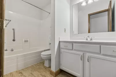 1034 Cleveland Avenue S #105, Saint Paul, MN 55116 - Photo 17