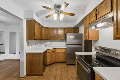 1034 Cleveland Avenue S #105, Saint Paul, MN 55116 - Photo 3