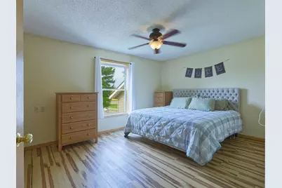 561 Kingsley Street S, Winsted, MN 55395 - Photo 13