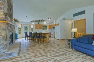 561 Kingsley St S, Winsted, MN 55395 - Photo 7
