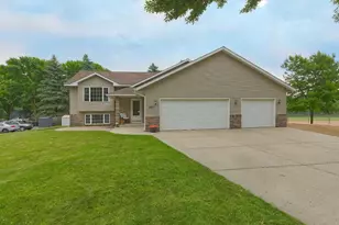 561 Kingsley St S, Winsted, MN 55395 - Photo 1