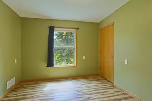 561 Kingsley St S, Winsted, MN 55395 - Photo 17