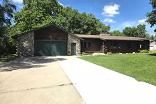 830 W Church St, Belle Plaine, MN 56011 - Photo 49