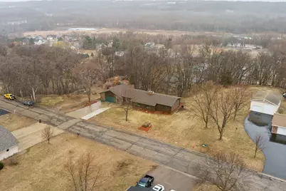 830 W Church Street, Belle Plaine, MN 56011 - Photo 5