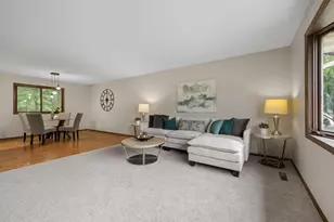 17160 Hershey Ct, Lakeville, MN 55044 - Photo 5
