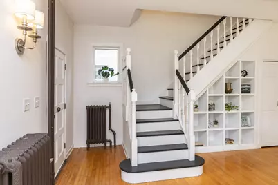 1031 Saint Clair Avenue, Saint Paul, MN 55105 - Photo 5