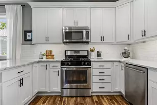 315 Pascal St S, Saint Paul, MN 55105 - Photo 13