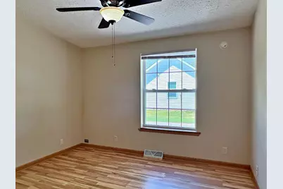 302 Central Avenue S, Park Rapids, MN 56470 - Photo 17