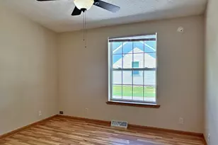 302 Central Ave S, Park Rapids, MN 56470 - Photo 17