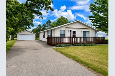 302 Central Avenue S, Park Rapids, MN 56470 - Photo 1