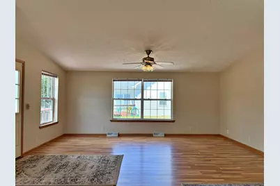 302 Central Avenue S, Park Rapids, MN 56470 - Photo 9