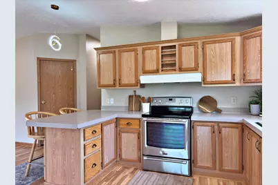 302 Central Avenue S, Park Rapids, MN 56470 - Photo 5