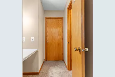1585 Millpond Court, Chaska, MN 55318 - Photo 23