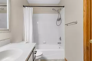 1585 Millpond Ct, Chaska, MN 55318 - Photo 15