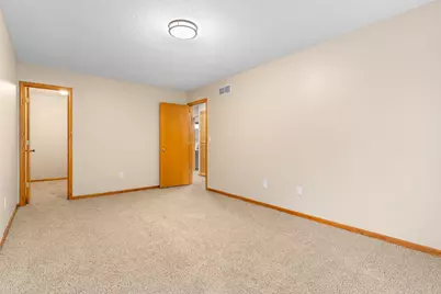 1585 Millpond Court, Chaska, MN 55318 - Photo 19