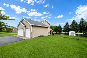 3455 Kahler Dr NE, Saint Michael, MN 55376 - Photo 35