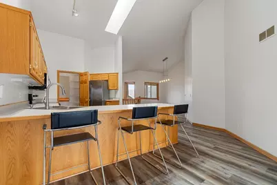 4233 93rd Avenue N, Brooklyn Park, MN 55443 - Photo 7