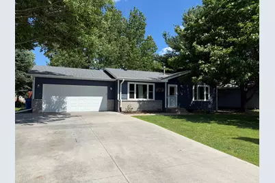 1340 Carriage Lane S, Cambridge, MN 55008 - Photo 1